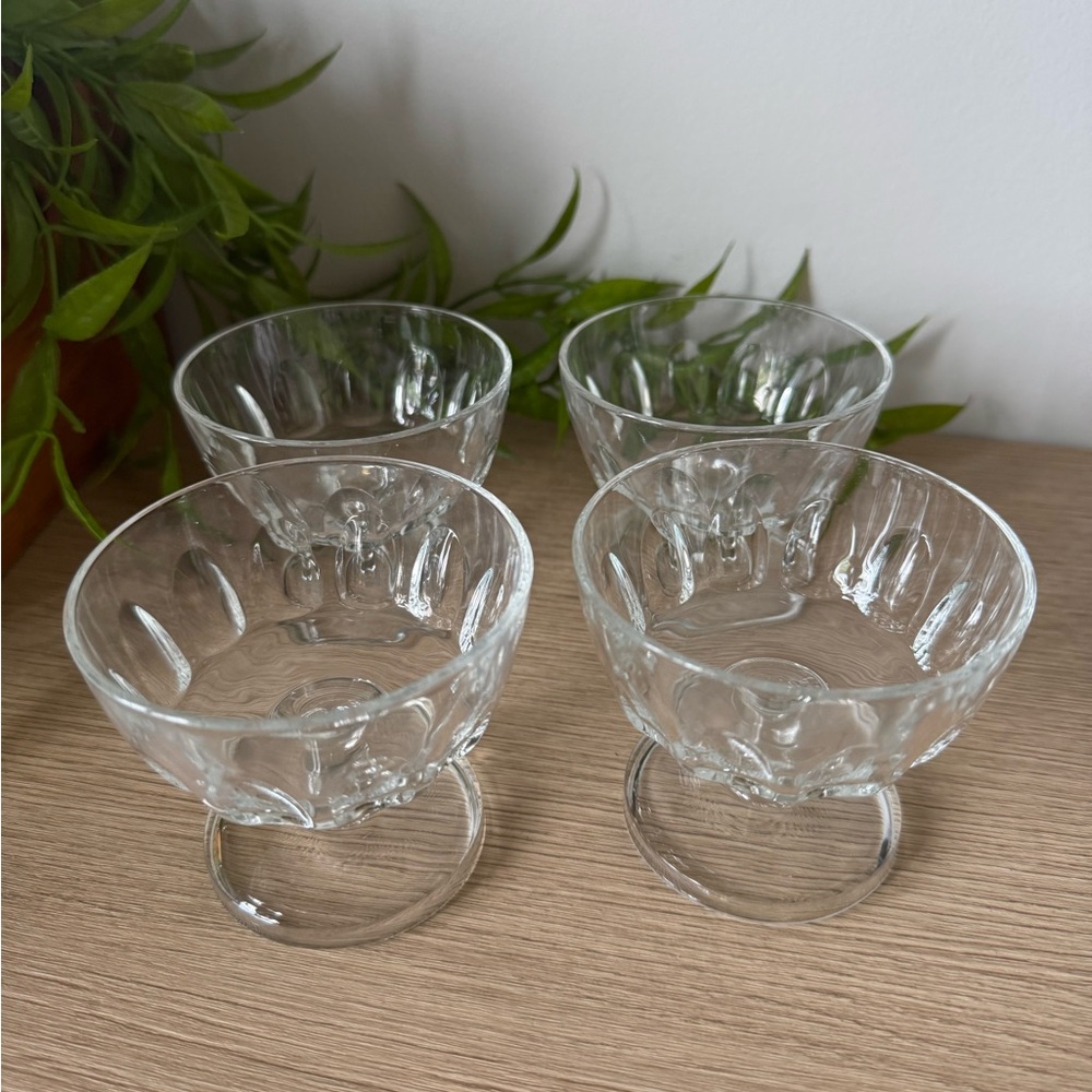 Elegant Clear Glass Dessert Bowls Set